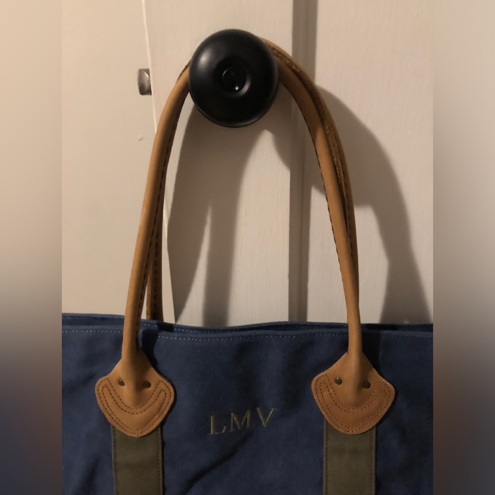 LL bean boat & tote - Picture 2 of 6